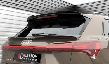 Нижній тюнінговий кап спойлер на кришку багажника Audi e-Tron  фото