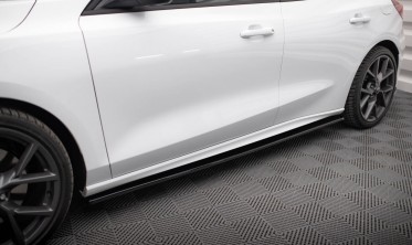 Накладки на боковые пороги Ford Focus MK4 ST / ST-Line  фото