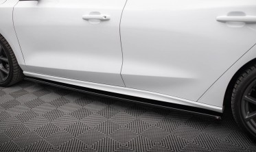 Накладки на боковые пороги Ford Focus MK4 ST / ST-Line  фото
