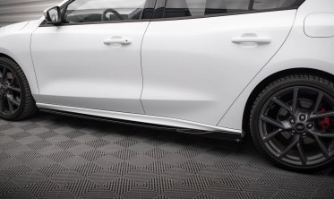 Накладки под боковые пороги Ford Focus версия ST / ST-line MK4 вер. 4 фото