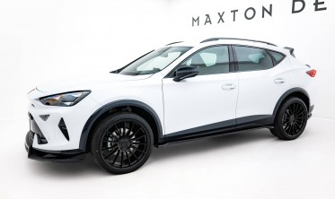 Нижние тюнинг накладки на боковые пороги Cupra Formentor Mk1 вар. 2 фото