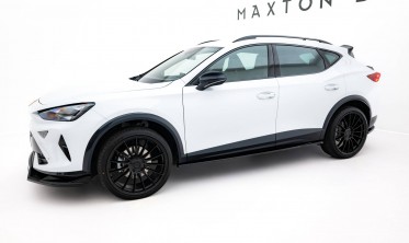 Накладки под боковые пороги Cupra Formentor MK1 вар. 1 фото