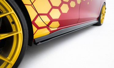 Нижние тюнинг диффузоры (листвы) Street Pro на пороги VW Golf GTI Clubsport Mk8 рестайл фото