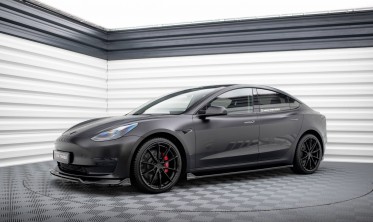 Дифузори (лістви) на бічні пороги Tesla Model 3 фото