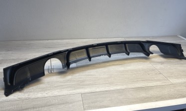 Диффузор на задний бампер BMW F30, F31 М-Performance под одинарные насадки фото