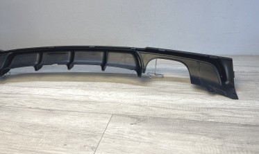 Задний диффузор BMW F30 / F31 стиль Performance под двойную насадку фото