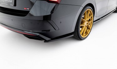 Боковые накладки заднего бампера Skoda Octavia MK4 RS версия фото