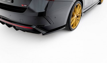 Тюнинг накладки на край заднего бампера Skoda Octavia 4 RS  фото