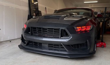 Тюнінговий бампер передній Ford Mustang (2015-2017) Dark Horse Style фото