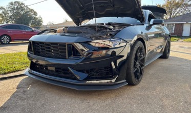 Тюнінговий бампер передній Ford Mustang (2018-2023) Dark Horse Style фото