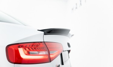Тюнинговый 3D спойлер на крышку багажника Audi S4 B8 Sedan 2012-2015 фото