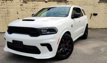 Передній бампер Dodge Durango (2014-2023) в стилі srt 2021 hellcat фото