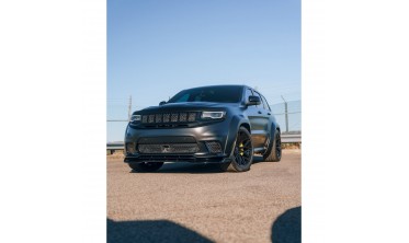 комплект разширенного обвеса для Jeep Grand Cherokee WK2 в стиле SRT Wide Body фото