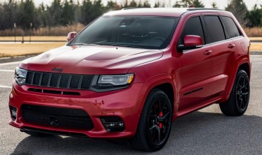 комплект обвеса для Jeep Grand Cherokee WK2 в стилі Trackhawk SRT фото