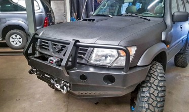 Защитная дуга для силового бампера NISSAN PATROL Y61 фото