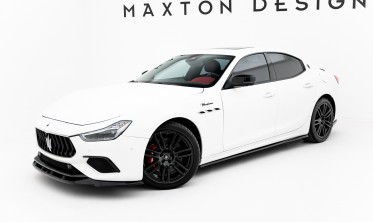Бокові тюнінг накладки (лістви) на пороги Maserati Ghibli Mk3 рестайл фото