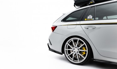 Боковые диффузоры Maxton-design на задний бампер Skoda Octavia RS Liftback / Combi Mk4 вар. 7 фото