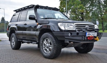 Силовой передний бампер Toyota Land Cruiser J100, 105 дорестайл фото
