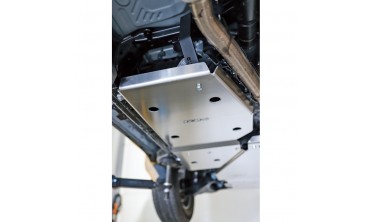 Захист роздатки і бака adblue Toyota Land Cruiser J250 фото
