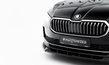 Тюнинговый сплиттер на передний бампер Skoda Superb Mk4 вар. 2 фото