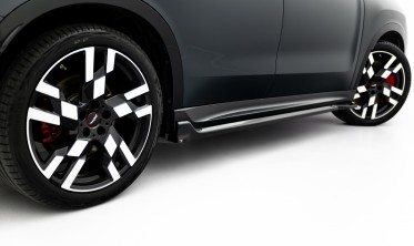 Тюнинг накладки на боковые пороги Mini Countryman JCW U25 фото