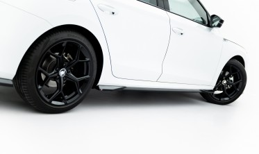 Накладки на пороги Skoda Octavia Sportline Liftback / Combi Mk4 рестайл фото