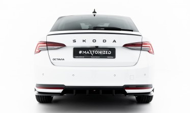 Центральна накладка на задній бампер Skoda Octavia Mk4 Sportline 2024- фото