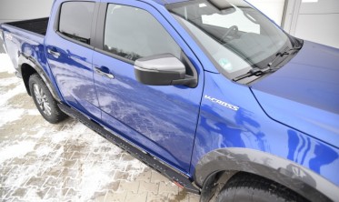 Силовые пороги Isuzu d-max (2019-...) фото