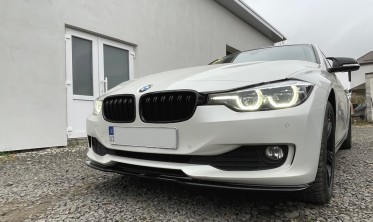 Дифузор переднього бампера BMW F30 стандарт фото