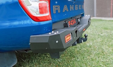 Силовой задний бампер к оригинальному фаркопу Ford Ranger T6 (2019-2023) с Led стопами фото