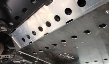 Комплект алюмінієвих захистів мотора, кпп, роздатки Land Rover Defender l663 фото