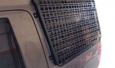 Алюминиевая защита боковых окон Land Rover Discovery 3, 4 new фото