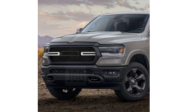Радіаторна решітка Dodge Ram 1500 (2019-2023) матова фото