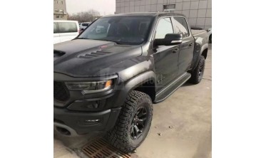 Стальні бокові підніжки Dodge Ram (2019-2023) фото