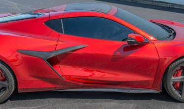 Накладки на пороги Chevrolet Corvette (2023-2024) z06 carbon фото