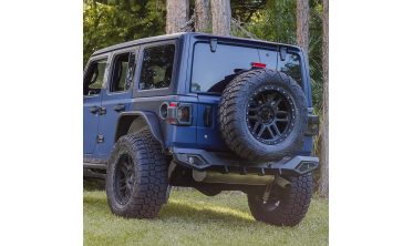 Силовой задний бампер Jeep Wrangler JL стиль Montana фото