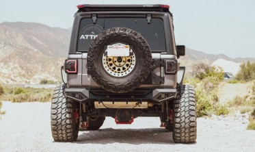 Силовой задний бампер Jeep Wrangler JL стиль Montana фото
