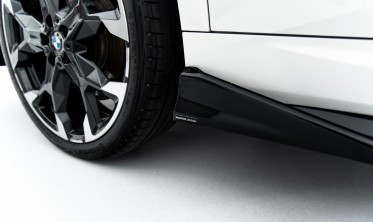 Тюнинг накладки (листвы) на боковые пороги BMW X2 M35i U10 Maxton-design фото