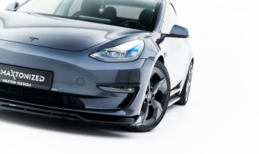 Тюнинговый диффузор под передний бампер Tesla Model 3 фото