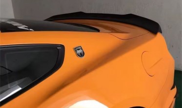 Спойлер кришки багажника Ford Mustang (2015-2023) High Kick – Gloss Black фото
