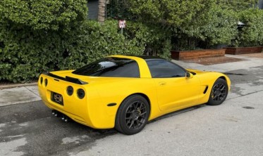 Спойлер крышки багажника Chevrolet Corvette 1997-2004 C5 ZR1 Style черный матовый фото