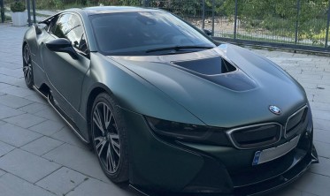 Диффузор (сплиттер) переднего бампера BMW I8  фото