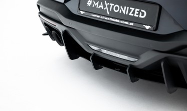 Центральный диффузор на задний бампер Ford Mustang Mk7 Dark Horse серия Street Pro фото