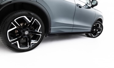 Тюнинг листвы под пороги VW Tiguan Mk3 R-Line накладки Макстон дизайн фото
