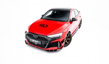 Карбоновая накладка на передний бампер Audi RS3 8Y рестайл Sedan фото