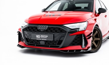 Карбоновая накладка на передний бампер Audi RS3 8Y рестайл Sedan фото