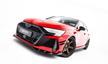 Карбоновая накладка на передний бампер Audi RS3 8Y рестайл Sedan фото
