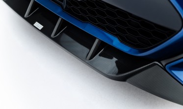 Тюнинг накладка на передний бампер BMW X7 G07 M-Pack 2018-2022 карбон фото