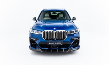 Тюнинг накладка на передний бампер BMW X7 G07 M-Pack 2018-2022 карбон фото
