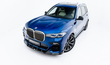 Тюнинг накладка на передний бампер BMW X7 G07 M-Pack 2018-2022 карбон фото